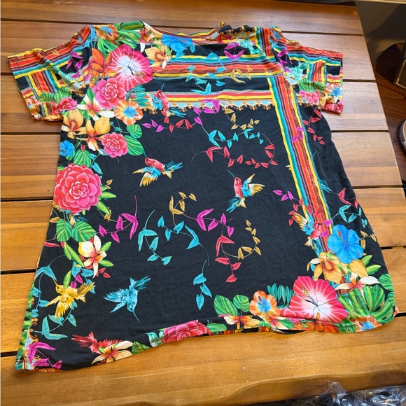 Johnny Was Black Floral V-Neck Top Size Medium - Picture 3 of 3